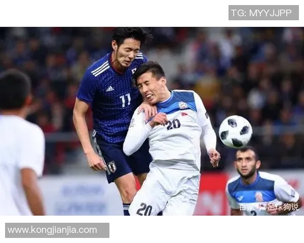 埃尔夫与厄齐松的较量：一场足球战术与激情的巅峰对决