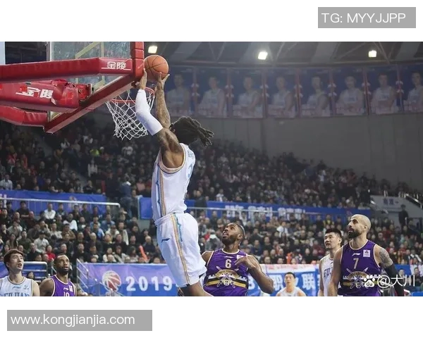 NBA国王对阵雷霆精彩视频直播全程回顾与赛后分析